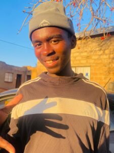 Tebogo molatjane ke nna