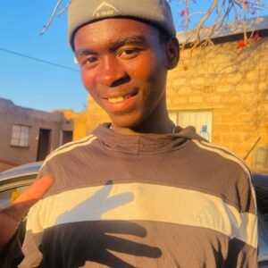 Tebogo molatjane ke nna